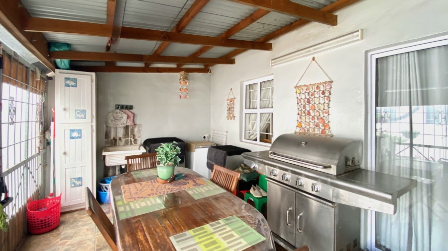 3 Bedroom Property for Sale in Velddrif Western Cape